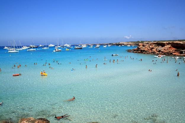 Click to Enlarge

Name: Es Palmera Formentera - main bay.jpg
Size: 878 KB