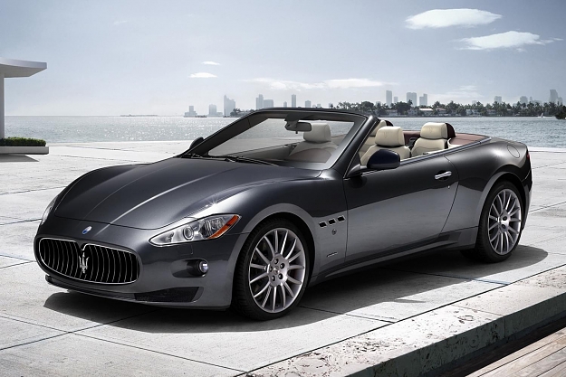 Click to Enlarge

Name: Maserati-GranCabrio-1.jpg
Size: 168 KB