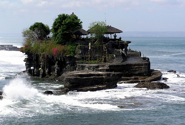Click to Enlarge

Name: Tanah Lot, BALI Indonesian.jpg
Size: 107 KB
