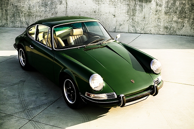 Click to Enlarge

Name: 1971_porsche_911-pic-45394.jpg
Size: 415 KB