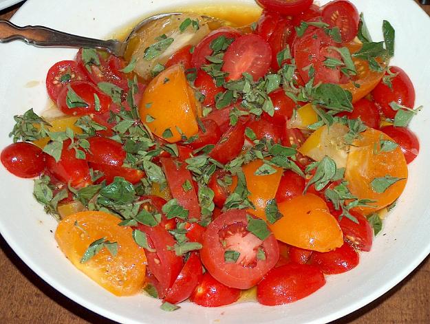 Click to Enlarge

Name: tomato-salad.jpg
Size: 205 KB