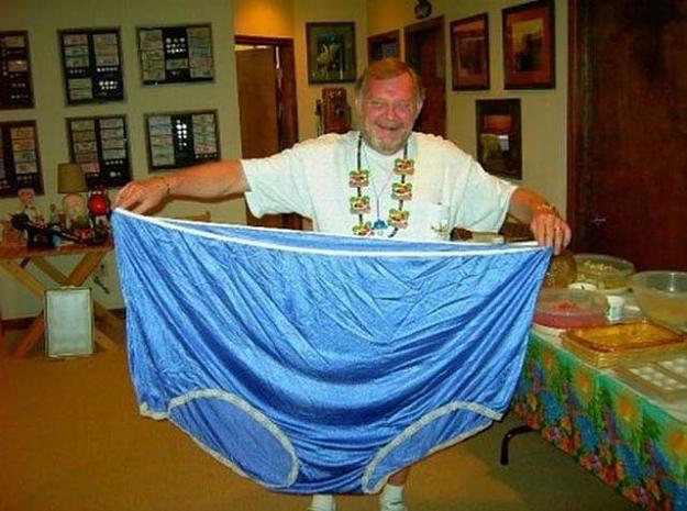 Click to Enlarge

Name: funny-big-shorts.jpg
Size: 50 KB