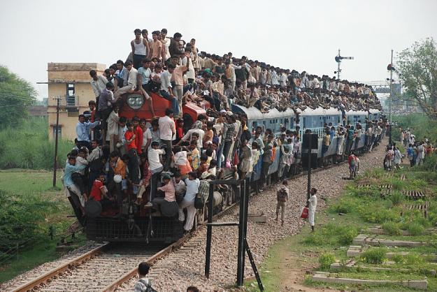 Click to Enlarge

Name: Inde-train1.jpg
Size: 197 KB