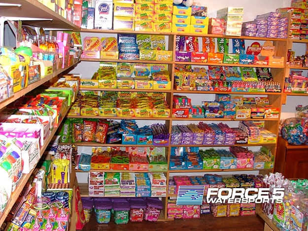 Click to Enlarge

Name: candy1.jpg
Size: 158 KB