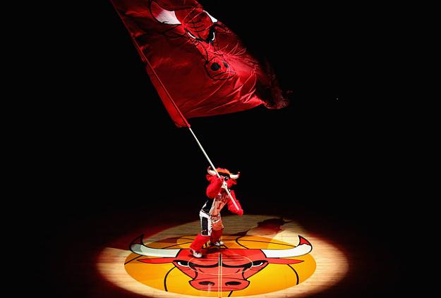 Click to Enlarge

Name: benny-the-bull-waving-flag.jpg
Size: 54 KB