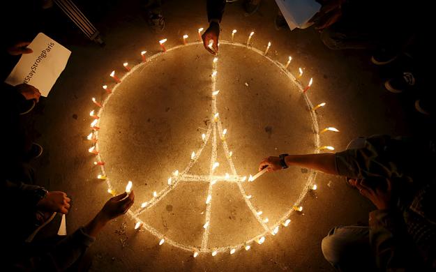 Click to Enlarge

Name: paris-peace-sign.jpg
Size: 153 KB