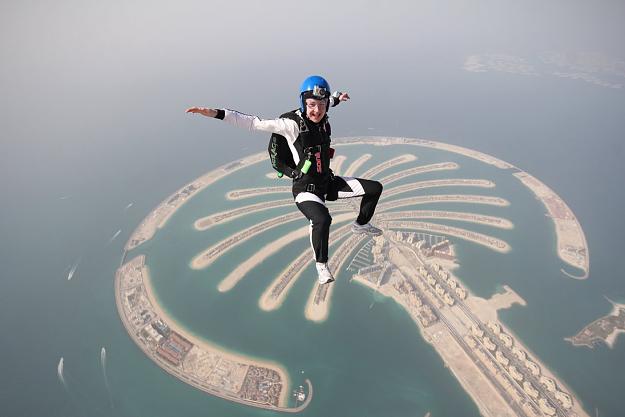 Click to Enlarge

Name: skydive_dubai_by_aizxana-d3awbig.jpg
Size: 89 KB