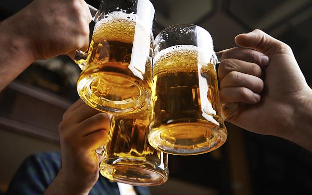 Click to Enlarge

Name: drinking_responsibly_000091060287_1600x1000.jpg
Size: 833 KB
