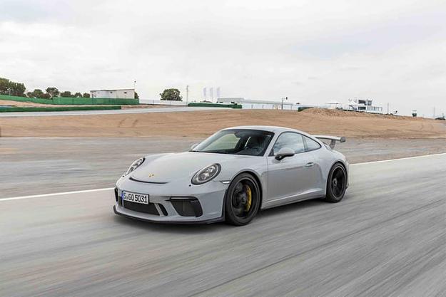 Click to Enlarge

Name: 2018-Porsche-911-GT3-front-three-quarter-in-motion-06.jpg
Size: 43 KB
