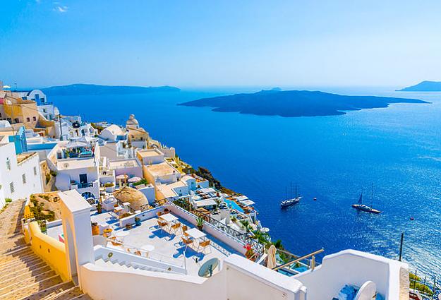 Click to Enlarge

Name: greece-santorini-fira-view-out-to-sea.jpg
Size: 92 KB