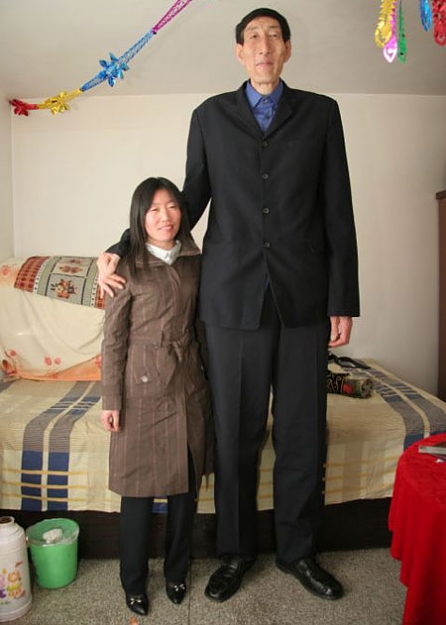 Click to Enlarge

Name: tallmanwifeAP_450x631.jpg
Size: 49 KB