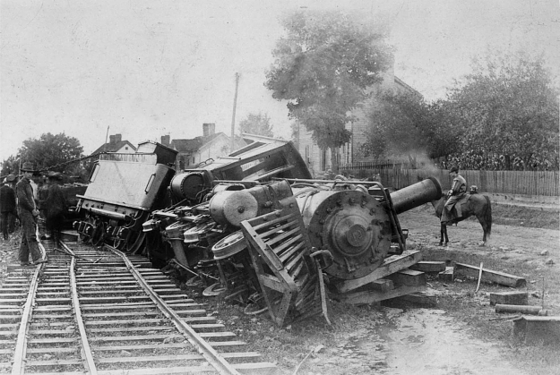 Click to Enlarge

Name: trainwreck2.jpg
Size: 213 KB
