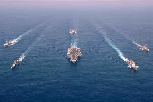 Click to Enlarge

Name: US_Navy_060507-N-0119G-001_The_Enterprise_Carrier_Strike_group_(CSG)_sails_through_the_Atlantic_.jpg
Size: 1.1 MB