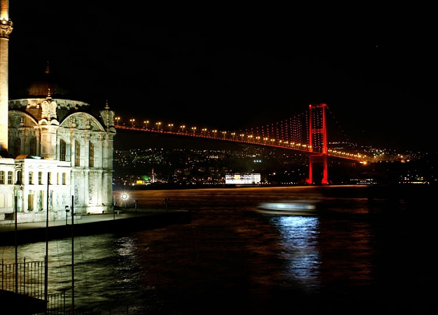 Click to Enlarge

Name: istanbul-buyuk.jpg
Size: 70 KB