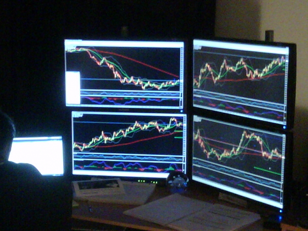 Click to Enlarge

Name: Trading Monitors.jpg
Size: 136 KB