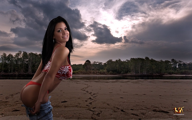 Click to Enlarge

Name: morning-dip-1-M.jpg
Size: 80 KB