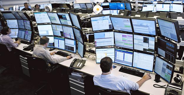 Click to Enlarge

Name: trading-floor.jpg
Size: 206 KB