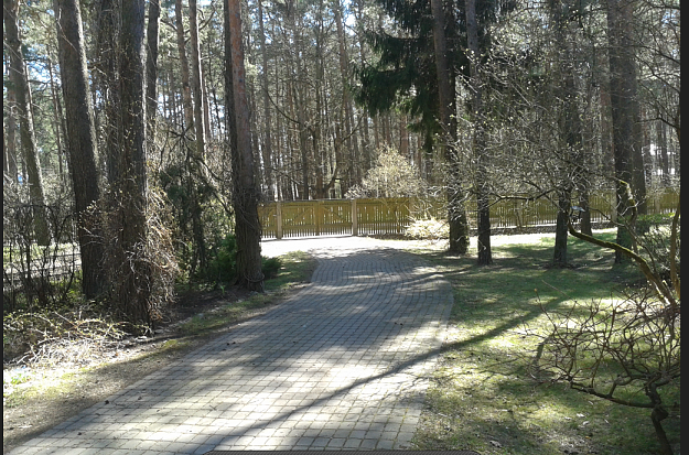 Click to Enlarge

Name: front yard.png
Size: 2.0 MB