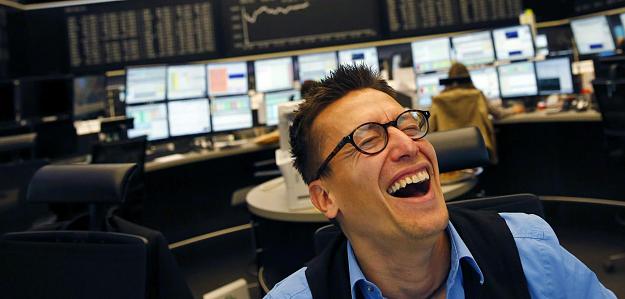 Click to Enlarge

Name: A-share-trader-laughs-in-front-of-the-German-share-price-index-DAX-board-at-the.jpg
Size: 141 KB
