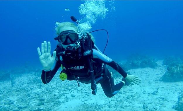 Click to Enlarge

Name: Scuba Diving in the Bahamas.jpg
Size: 87 KB