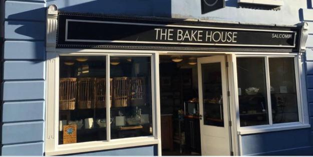Click to Enlarge

Name: The bake house.jpg
Size: 60 KB