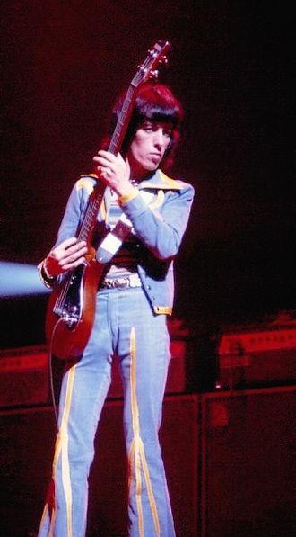 Click to Enlarge

Name: Bill_Wyman_-_Rolling_Stones_-_1975_cropped.jpg
Size: 30 KB