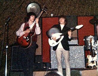 Click to Enlarge

Name: 330px-Bill_Wyman_and_Brian_Jones_1965.jpg
Size: 26 KB