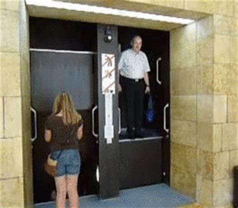 Click to Enlarge

Name: elevator.jpg
Size: 24 KB