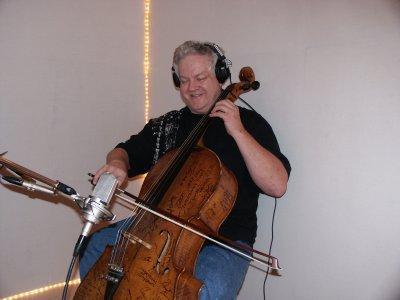Click to Enlarge

Name: John Catchings with cello.jpg
Size: 24 KB