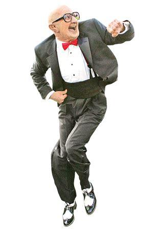 Click to Enlarge

Name: pedrodance.jpg
Size: 16 KB