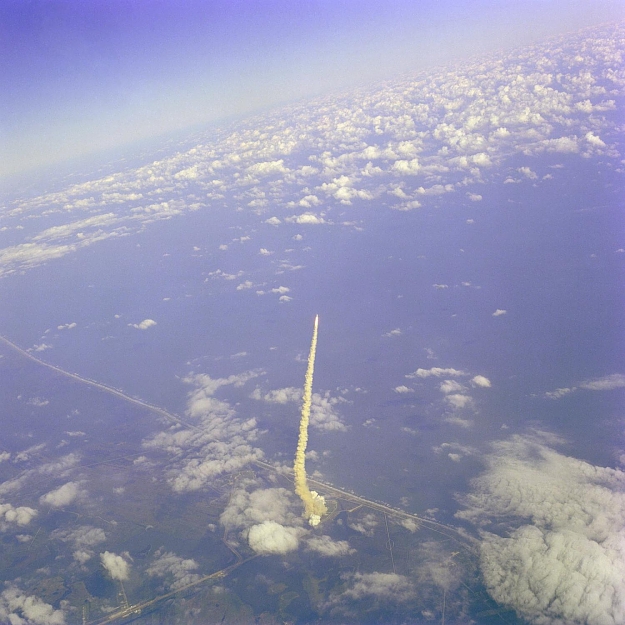 Click to Enlarge

Name: space_shuttle_blastoff2.jpg
Size: 204 KB