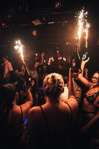 Click to Enlarge

Name: Luxury Bottle Service in Exclusive Mayfair Clubs.jpeg
Size: 89 KB