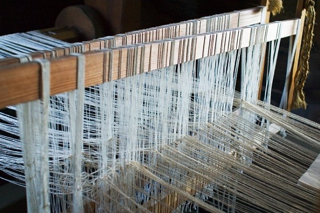 Click to Enlarge

Name: Loom-m.jpg
Size: 93 KB