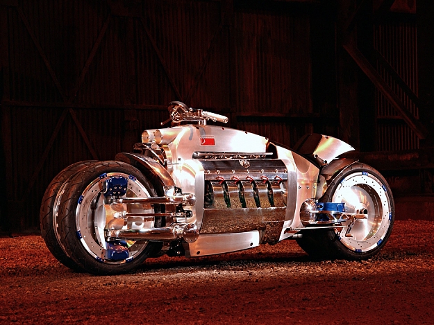 Click to Enlarge

Name: dodge_tomahawk_v-10_motorcycle_concept_2003.jpg
Size: 291 KB