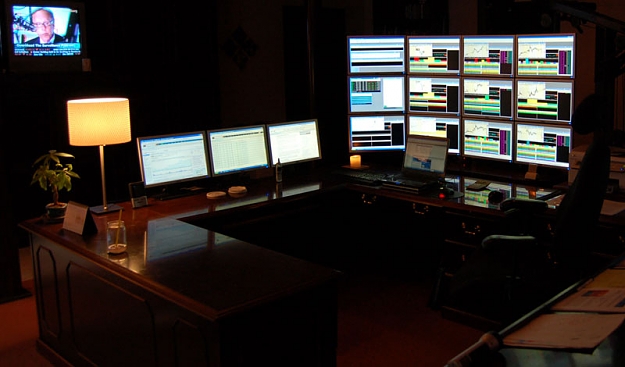 Click to Enlarge

Name: trading monitors.jpg
Size: 65 KB