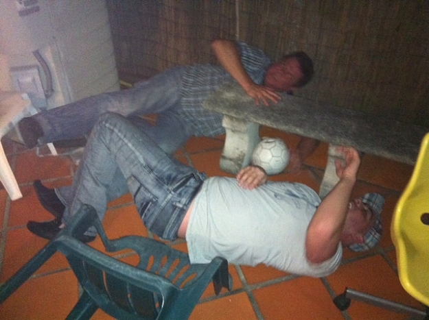 Click to Enlarge

Name: danilo y yo.JPG
Size: 117 KB