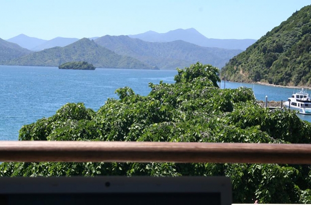Click to Enlarge

Name: View from Office 3.jpg
Size: 83 KB