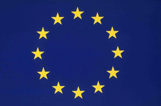 Click to Enlarge

Name: europe_flag.jpg
Size: 58 KB
